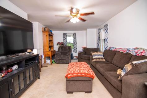 614 King Street Oxford ME 04270