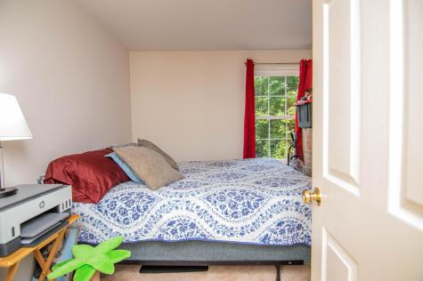 614 King Street Oxford ME 04270