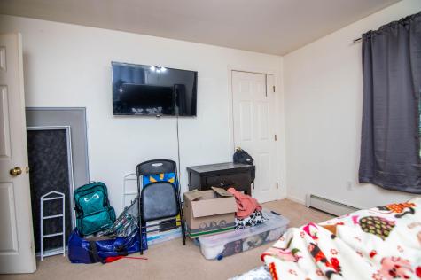 614 King Street Oxford ME 04270