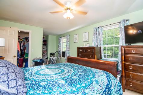 614 King Street Oxford ME 04270