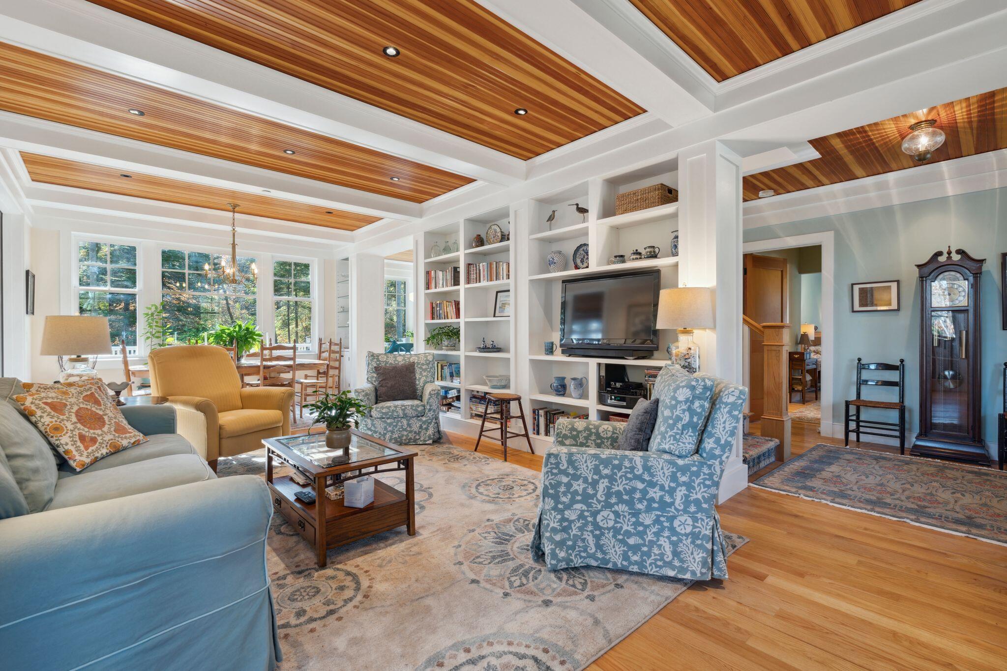 105 Lyndon Avenue Portland ME 04108