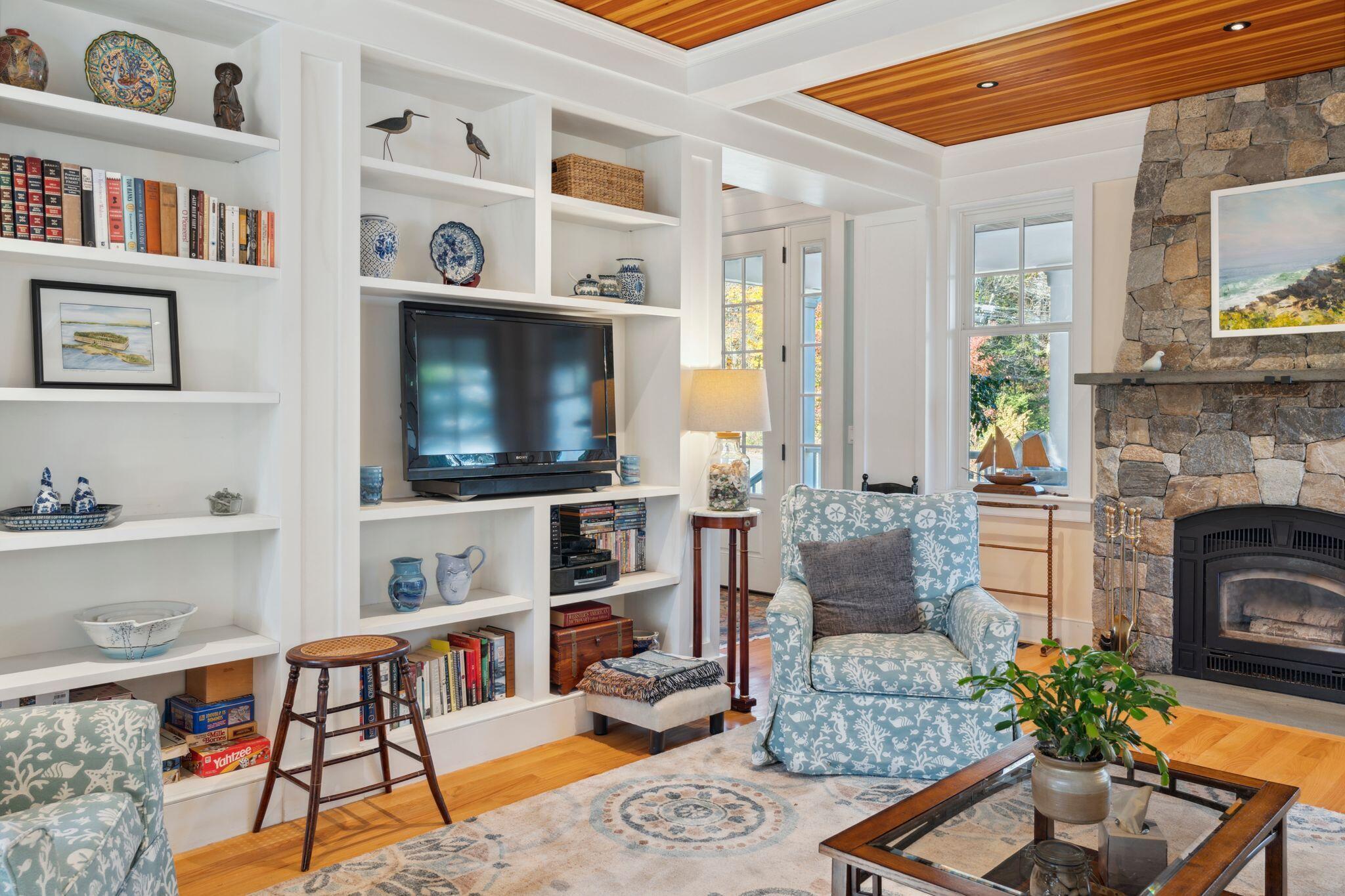 105 Lyndon Avenue Portland ME 04108