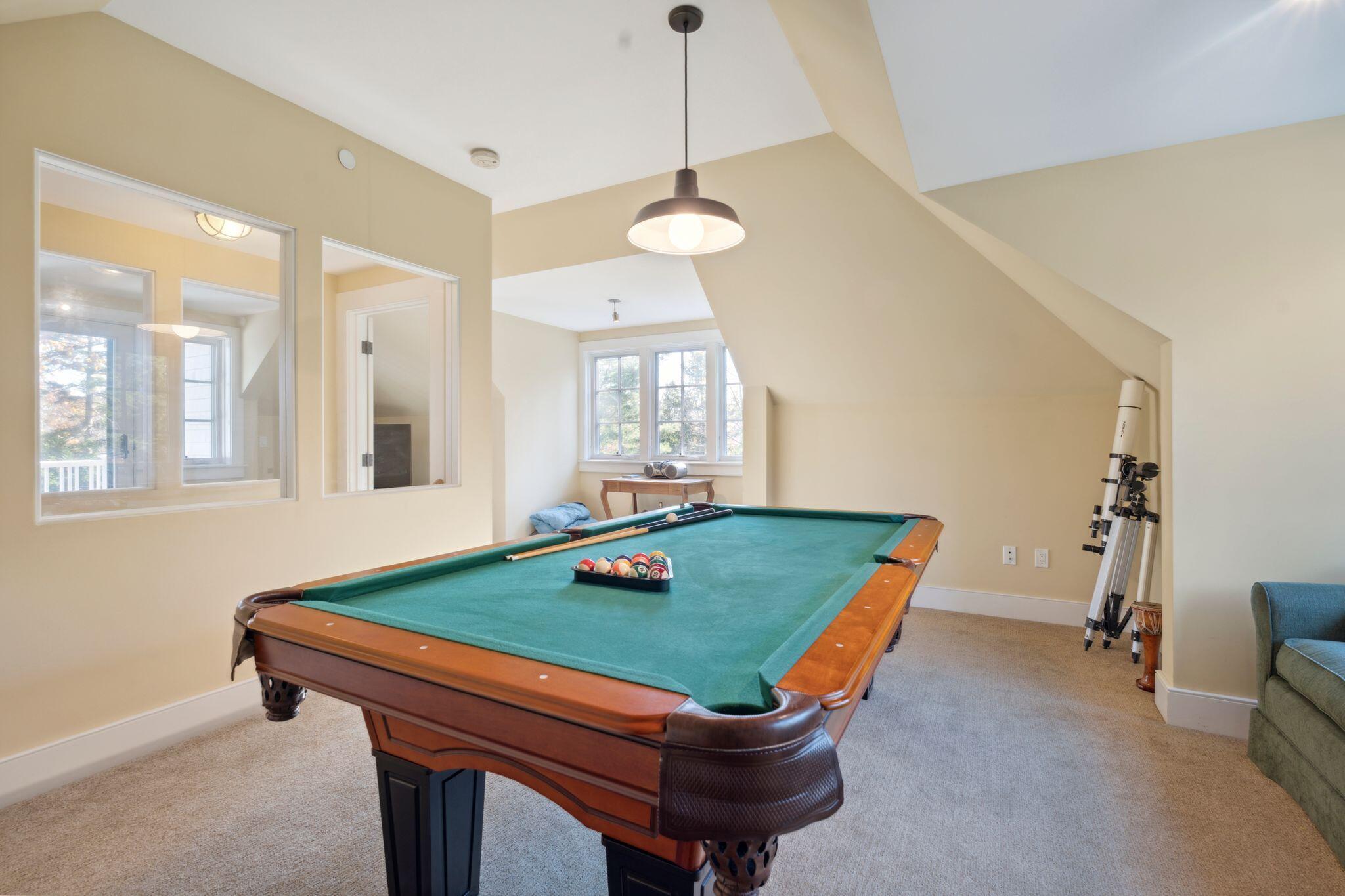 105 Lyndon Avenue Portland ME 04108