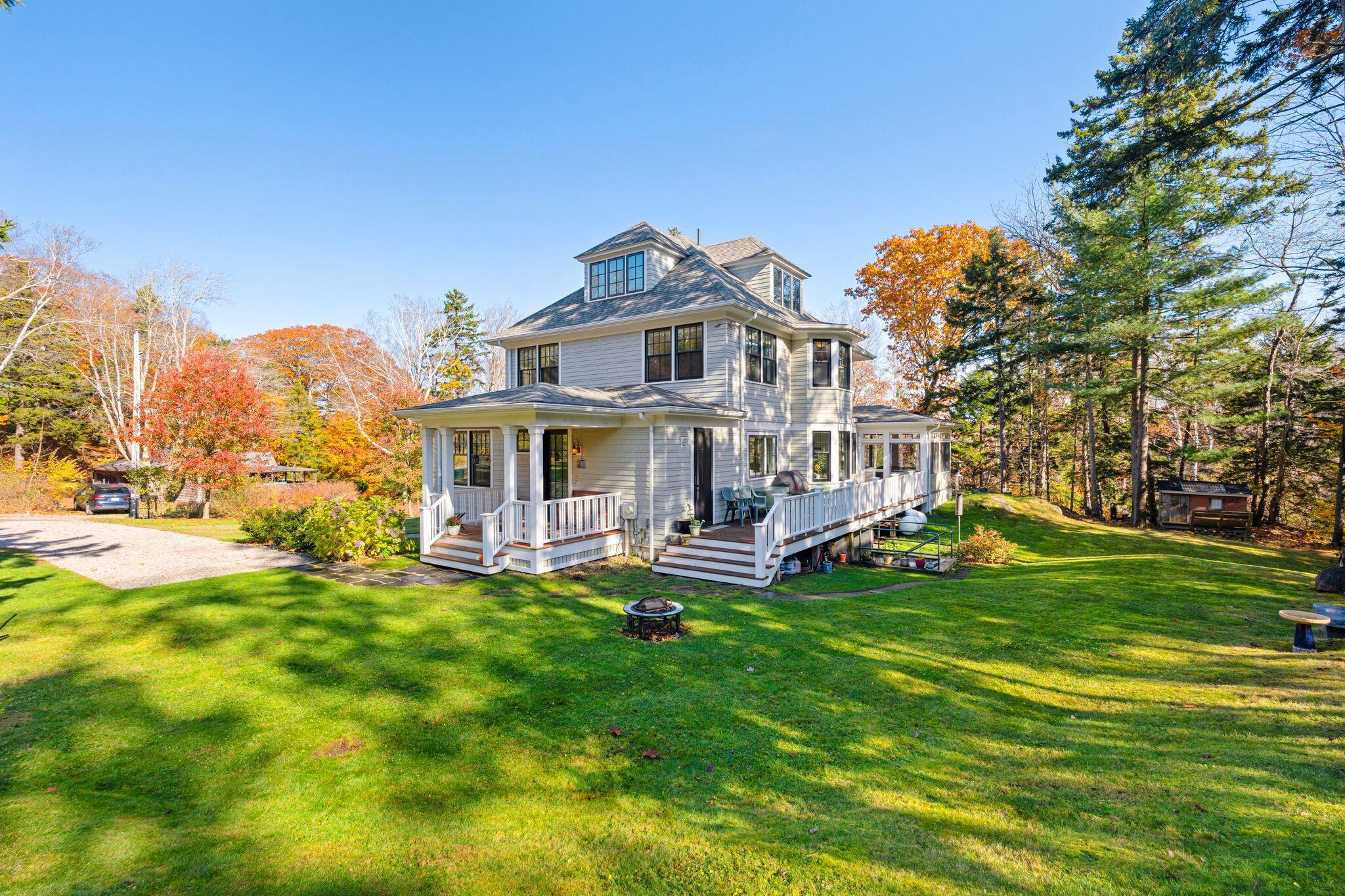 105 Lyndon Avenue Portland ME 04108