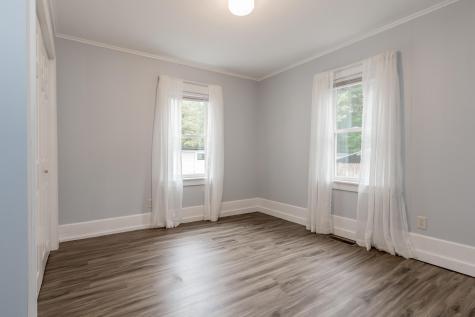 29 Thomas Point Road Brunswick ME 04011