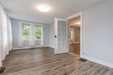 29 Thomas Point Road Brunswick ME 04011