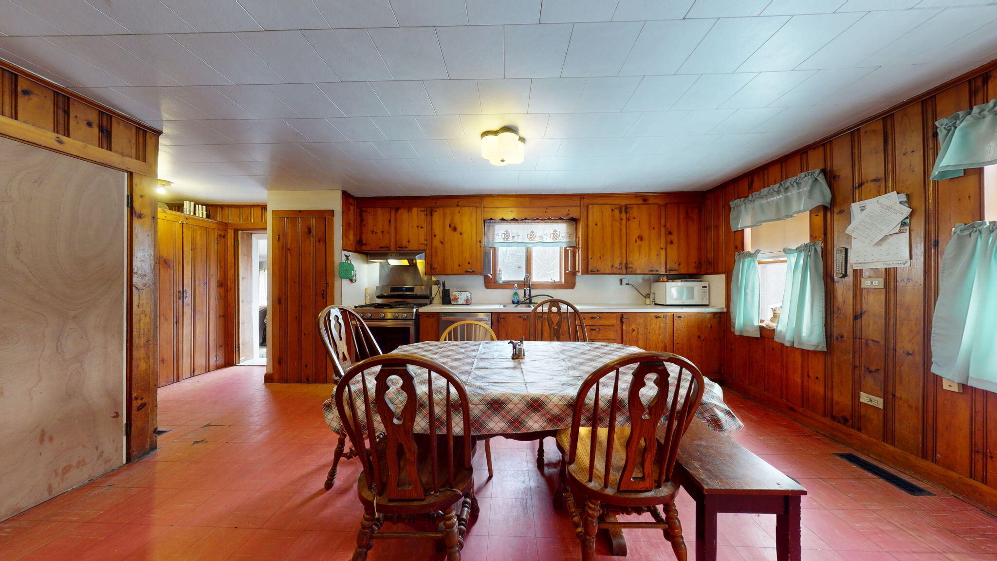 281 Narragansett Trail Buxton ME 04093
