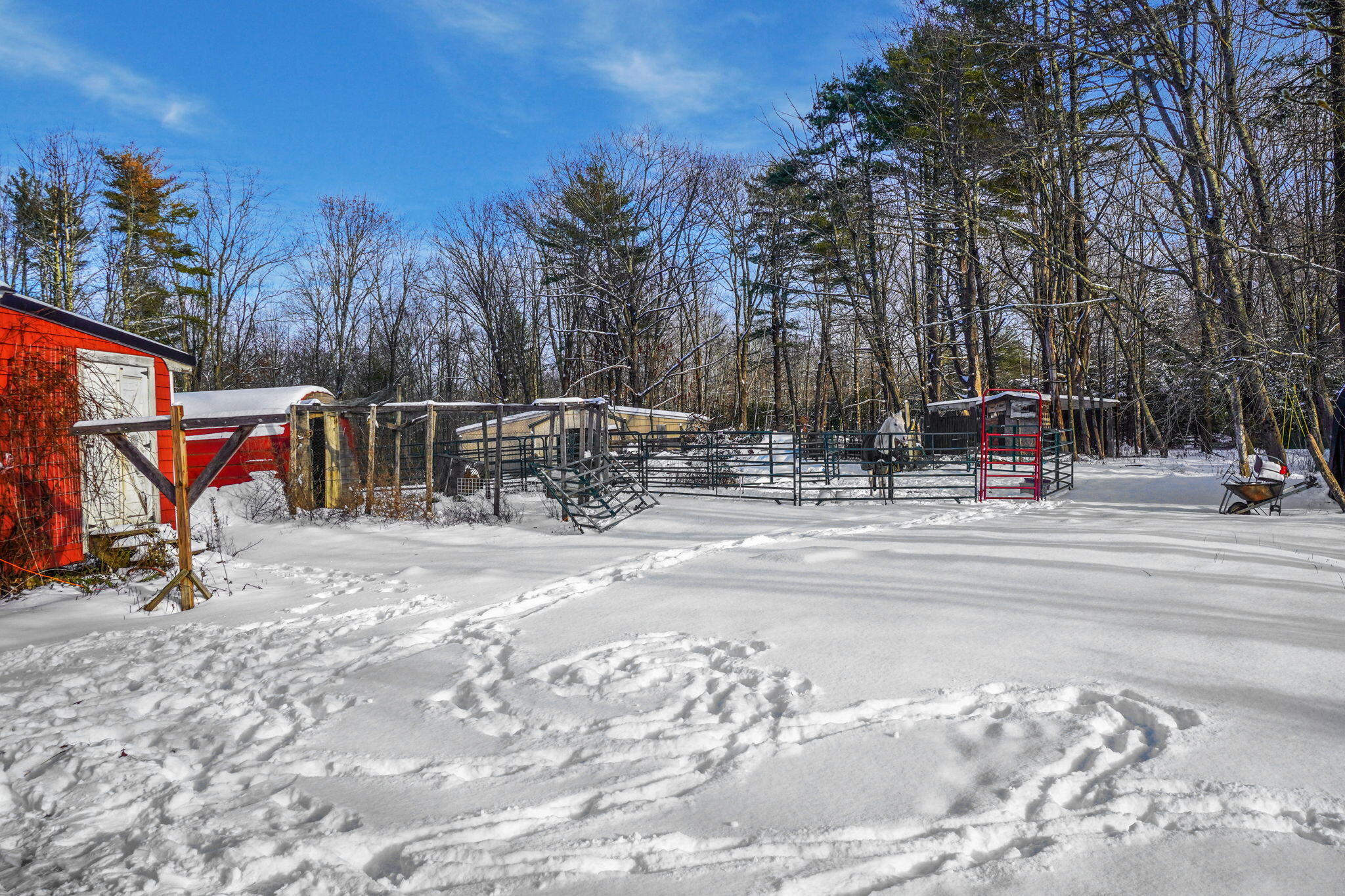 281 Narragansett Trail Buxton ME 04093