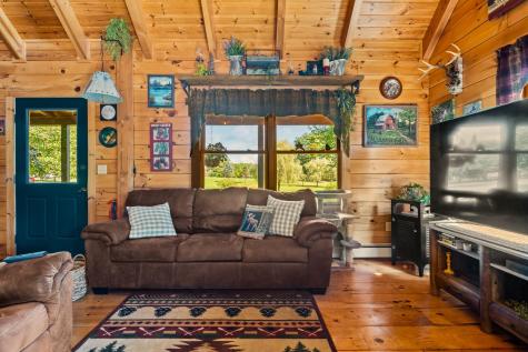 1547 Augusta Road Bowdoin ME 04287