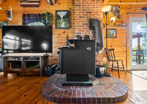 1547 Augusta Road Bowdoin ME 04287