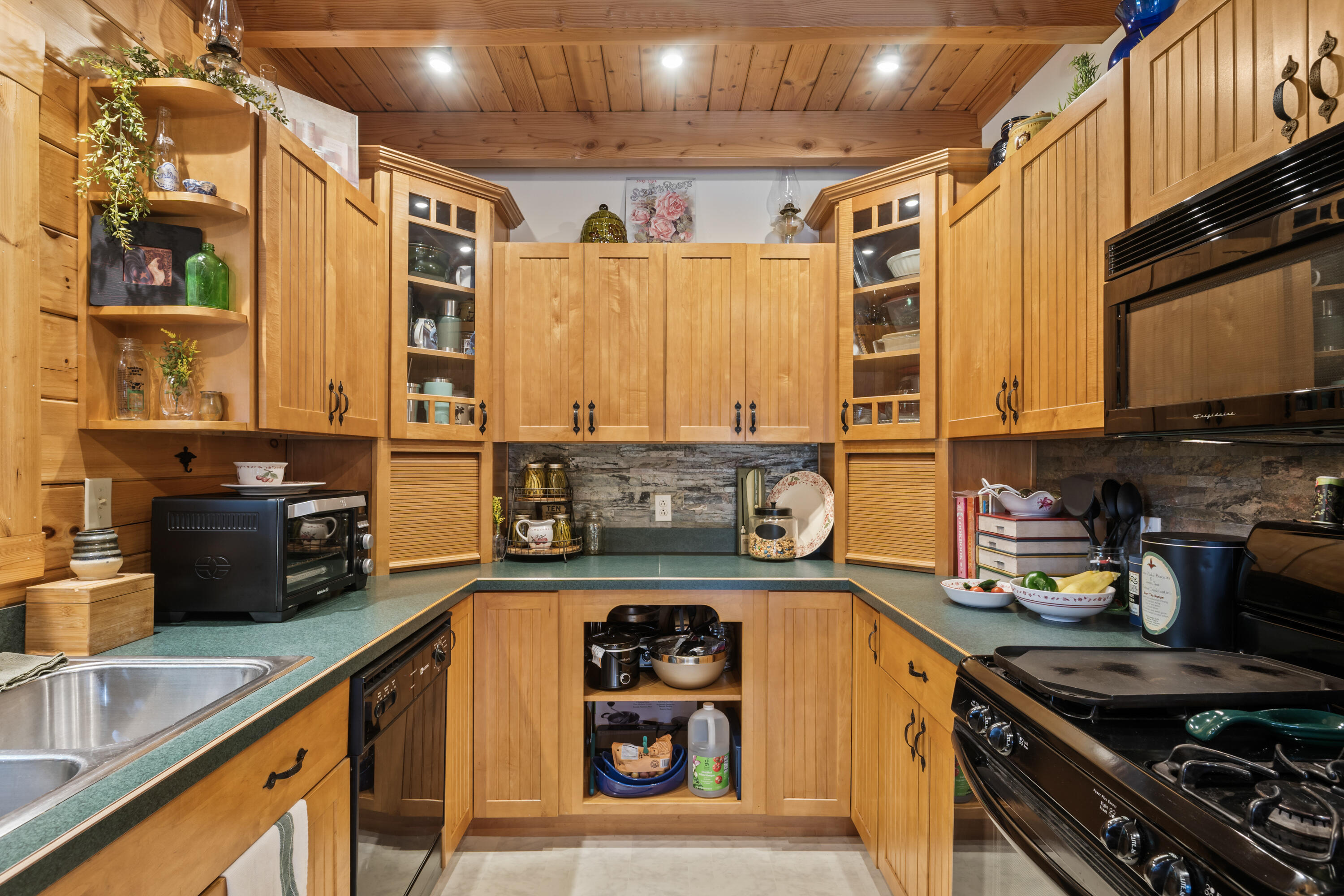 1547 Augusta Road Bowdoin ME 04287