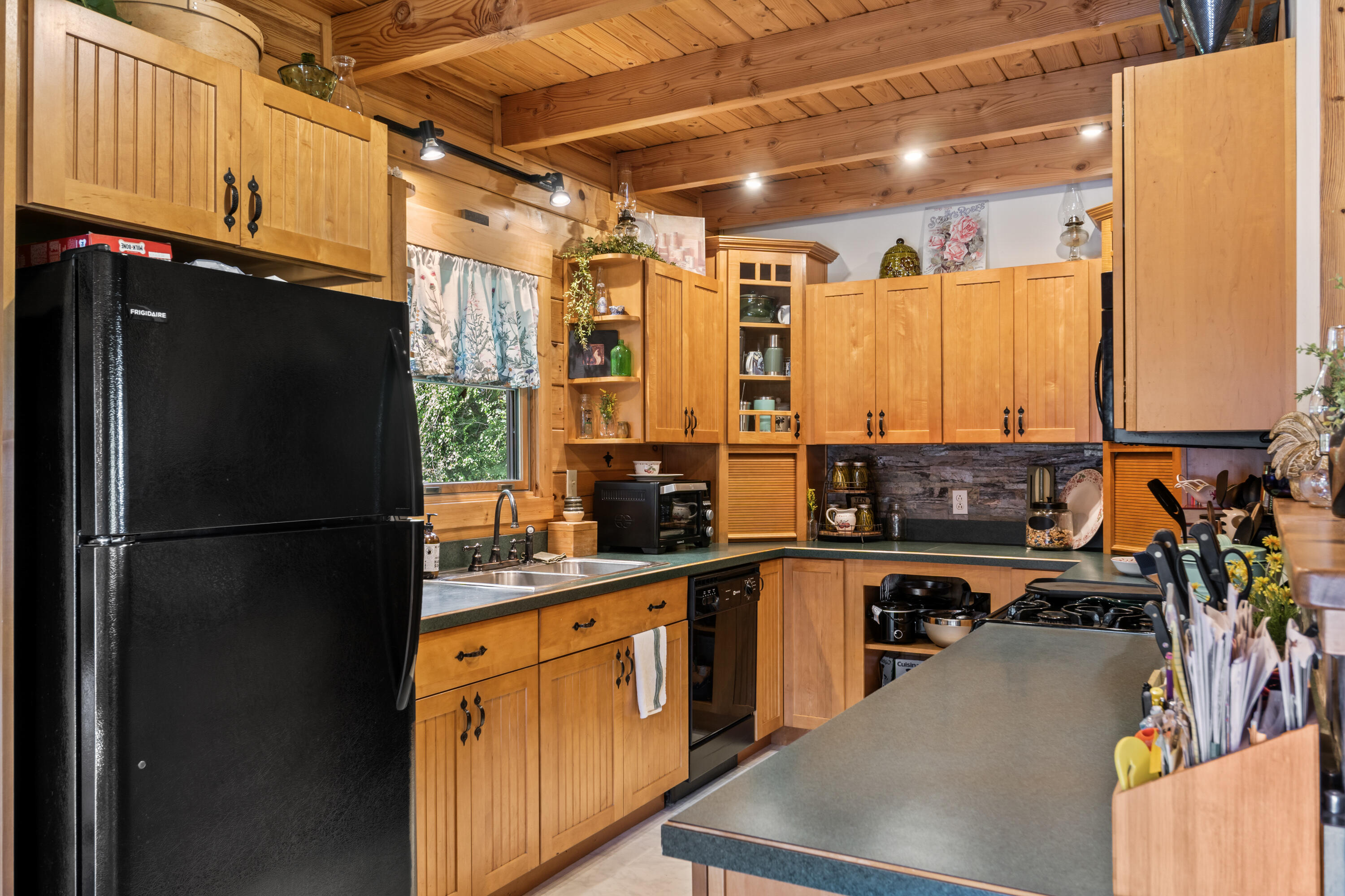 1547 Augusta Road Bowdoin ME 04287