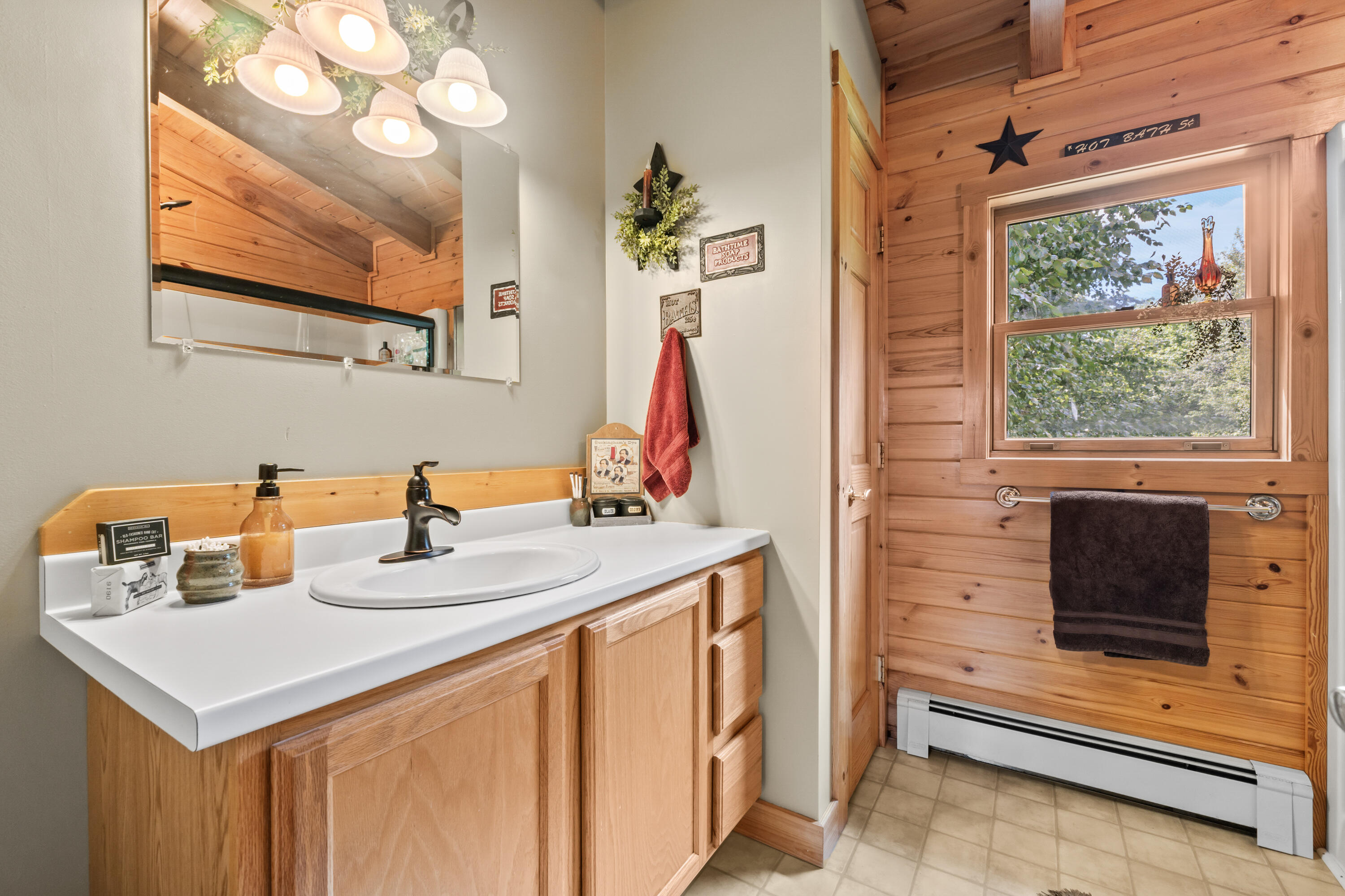 1547 Augusta Road Bowdoin ME 04287