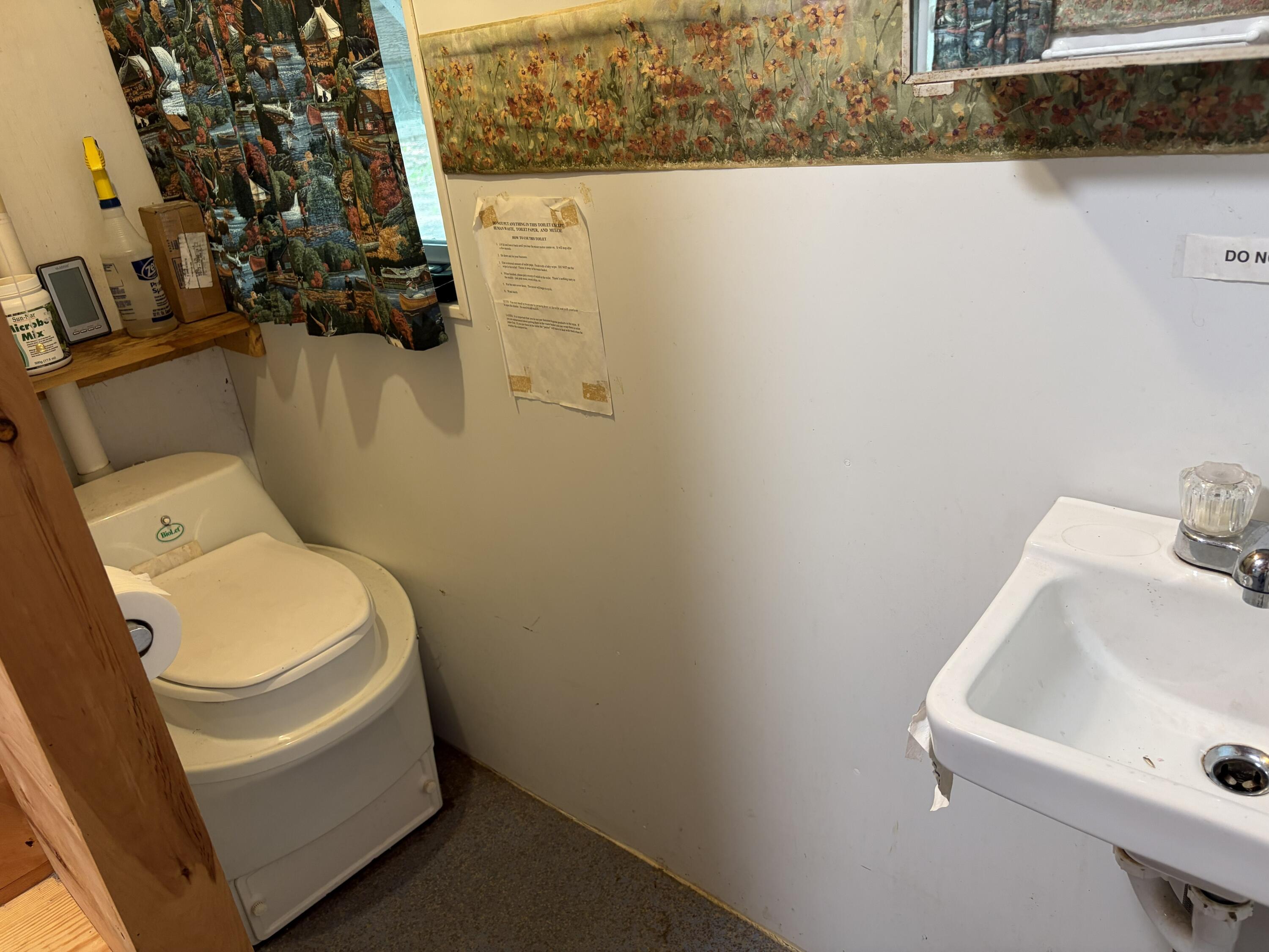 82 Lakeside Drive Saint Albans ME 04971