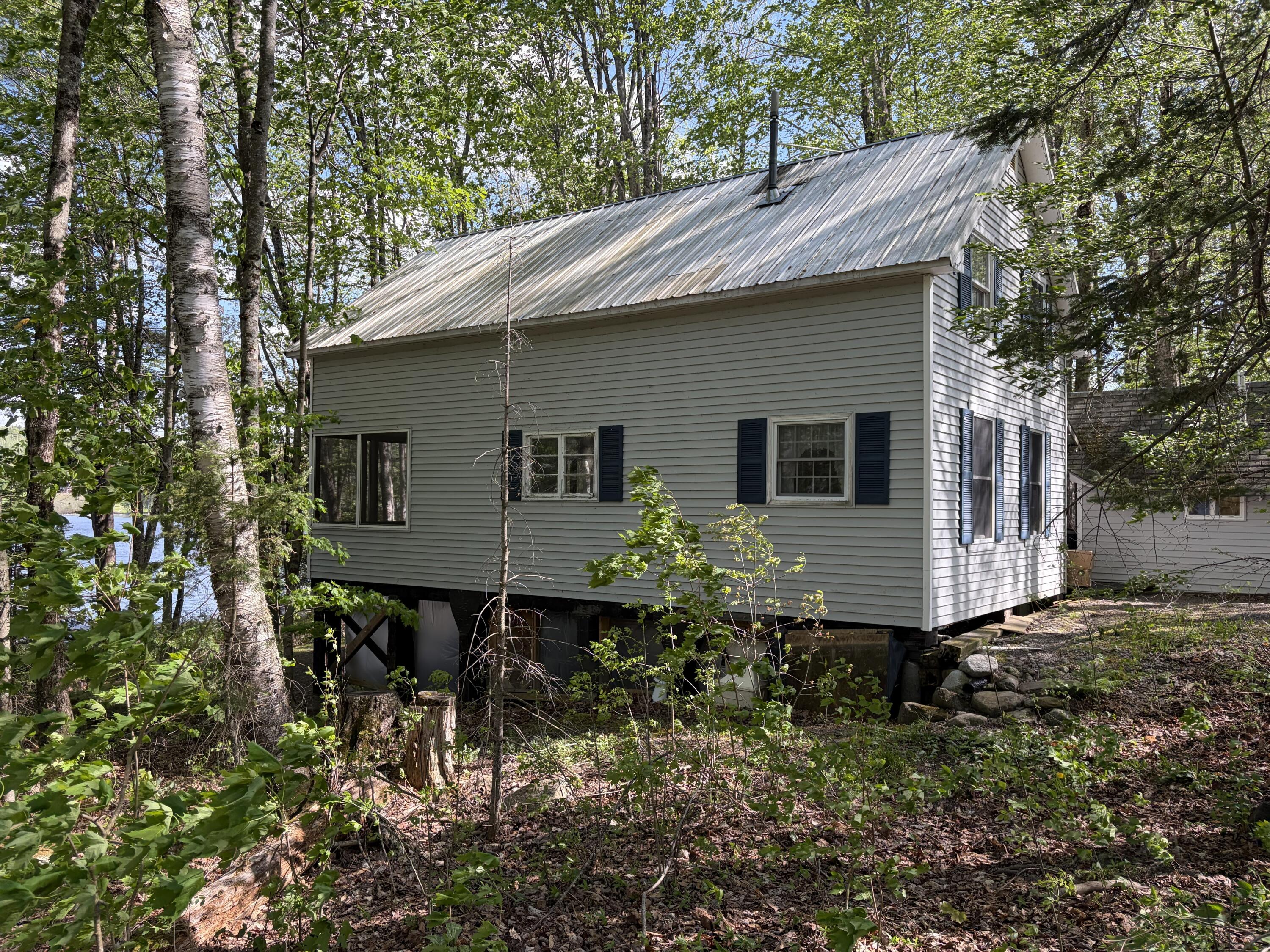 82 Lakeside Drive Saint Albans ME 04971