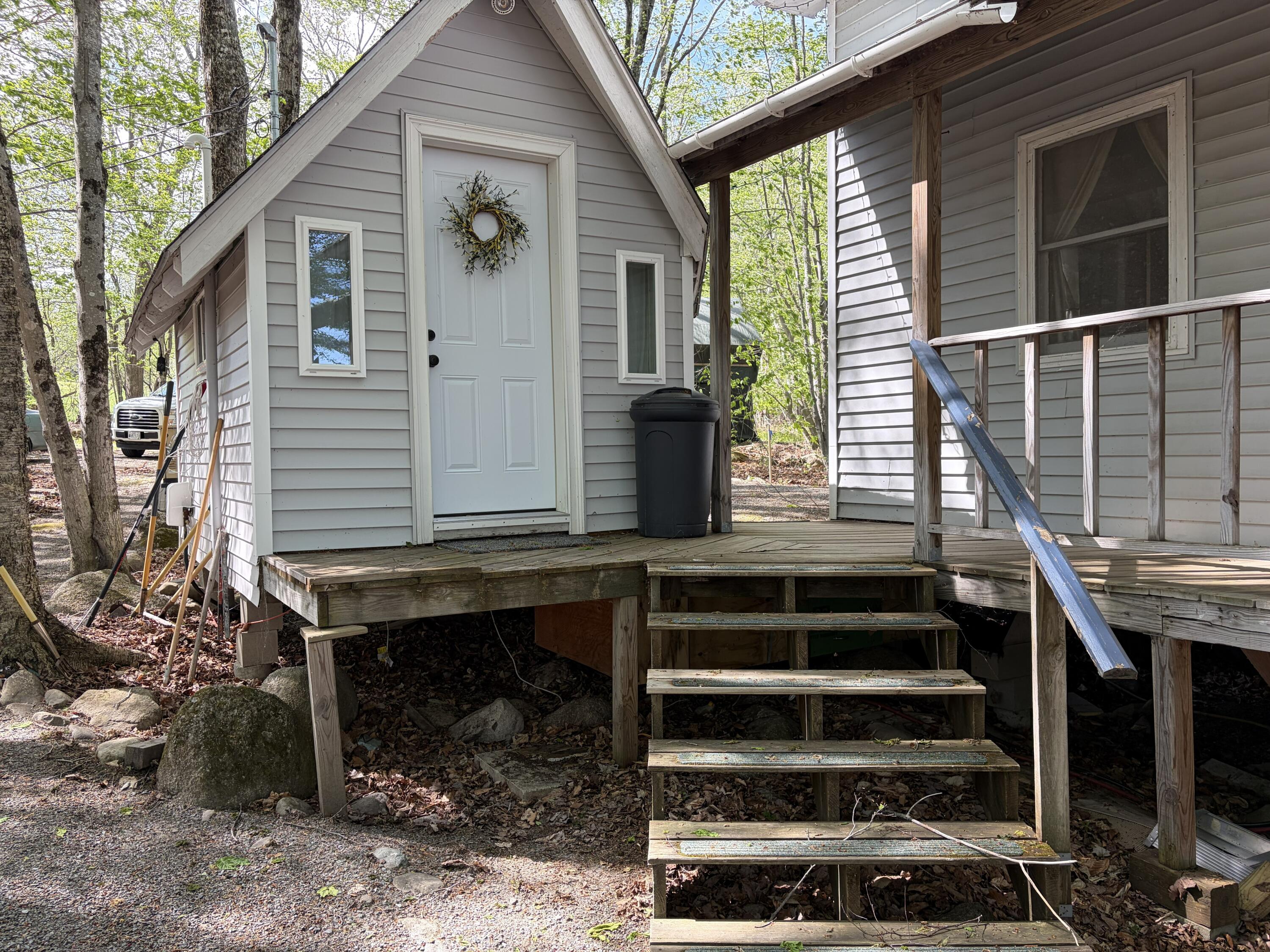 82 Lakeside Drive Saint Albans ME 04971
