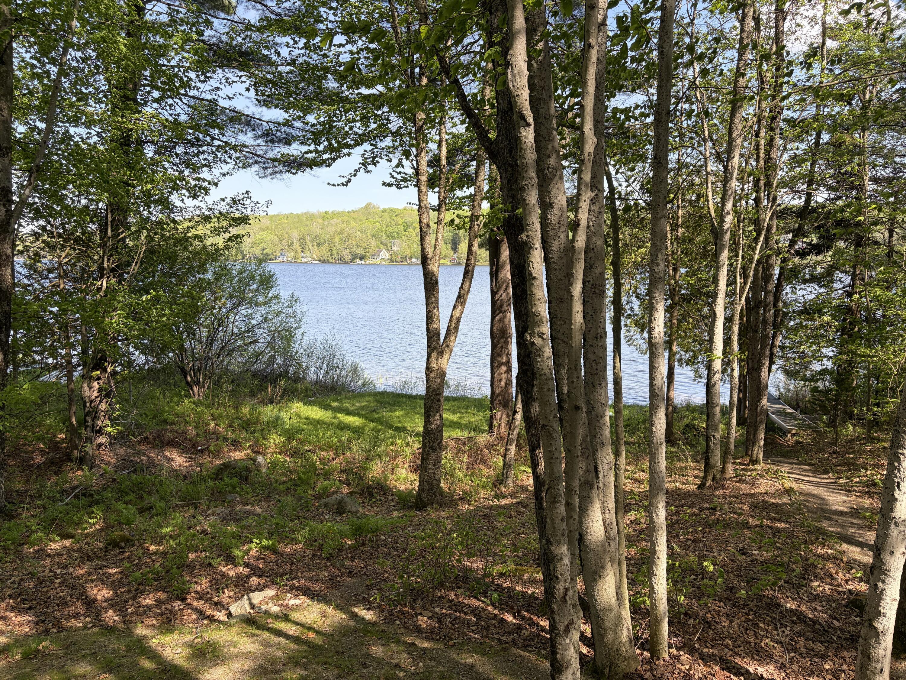 82 Lakeside Drive Saint Albans ME 04971