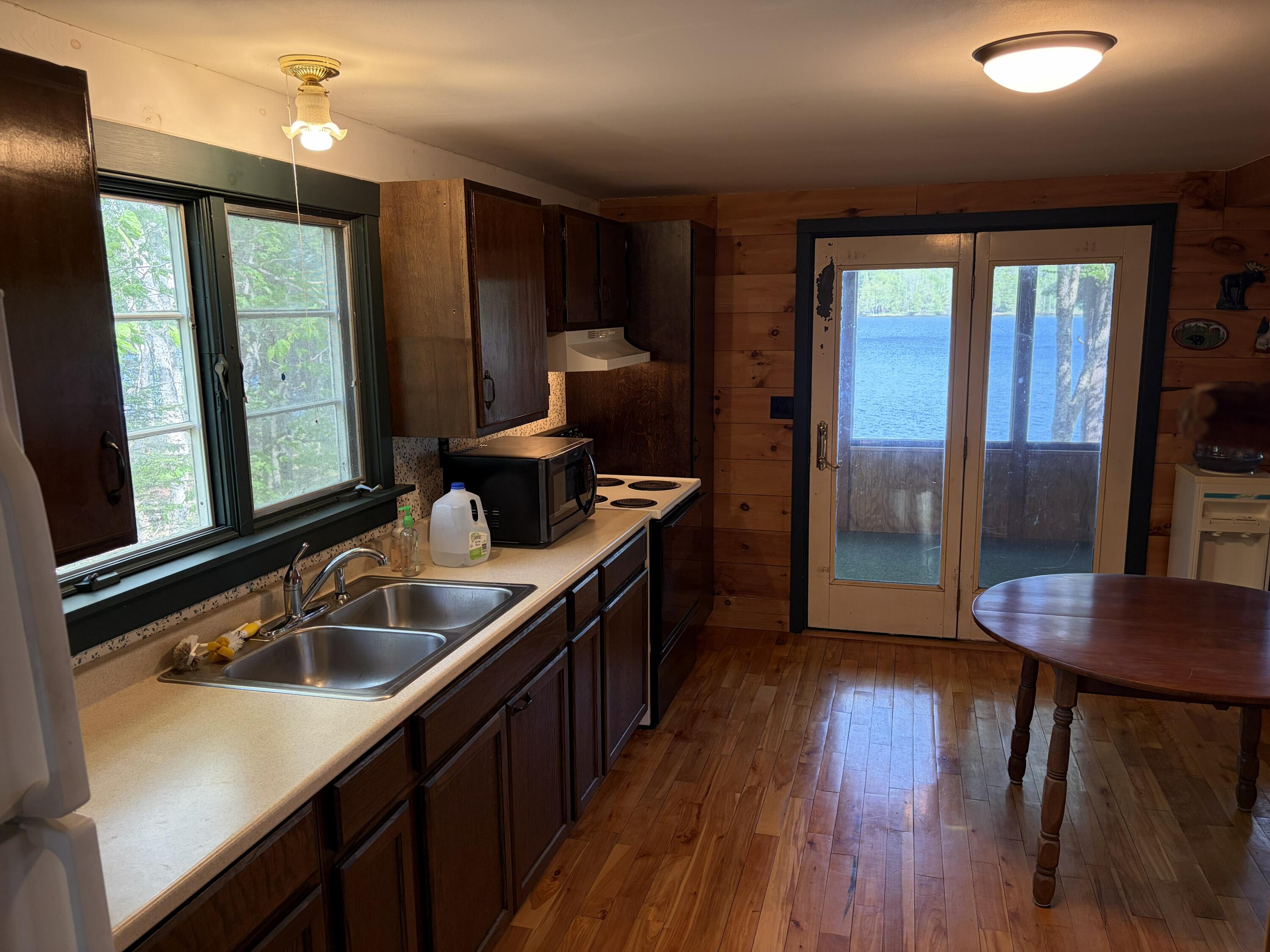 82 Lakeside Drive Saint Albans ME 04971
