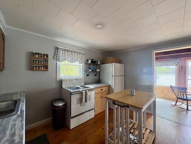 156 Sandy Point Road Sanford ME 04073