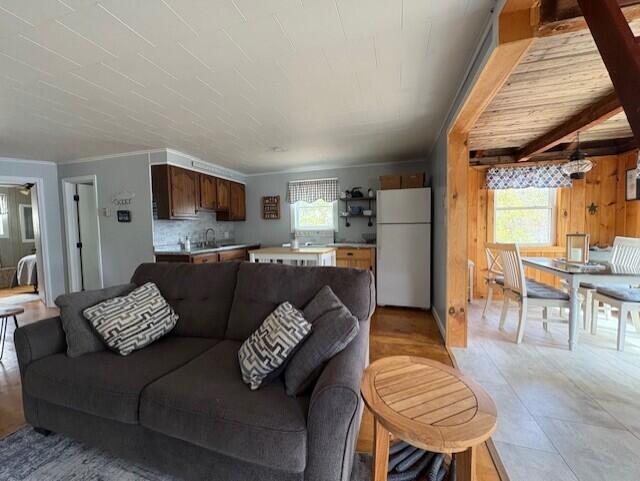 156 Sandy Point Road Sanford ME 04073