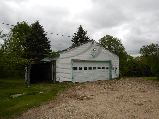 10 Heart Road Sebago ME 04029