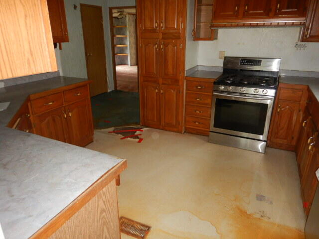 10 Heart Road Sebago ME 04029