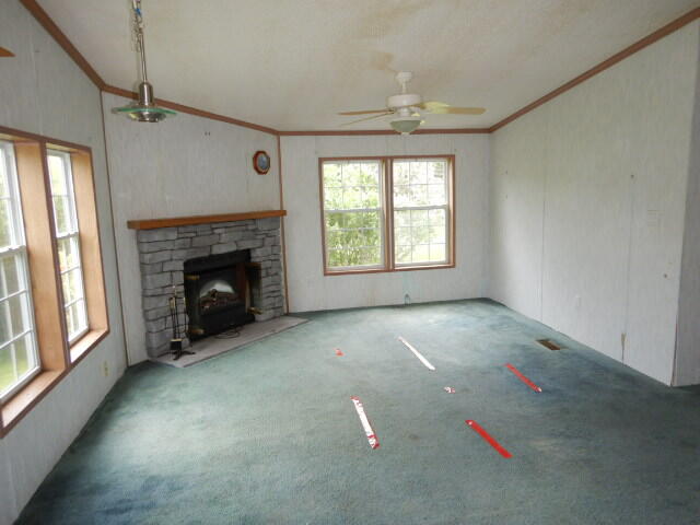 10 Heart Road Sebago ME 04029