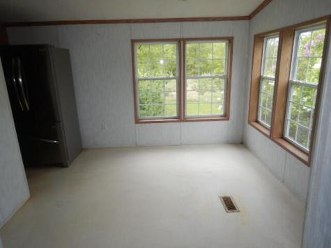 10 Heart Road Sebago ME 04029