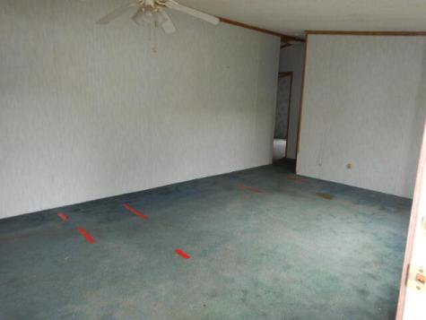 10 Heart Road Sebago ME 04029