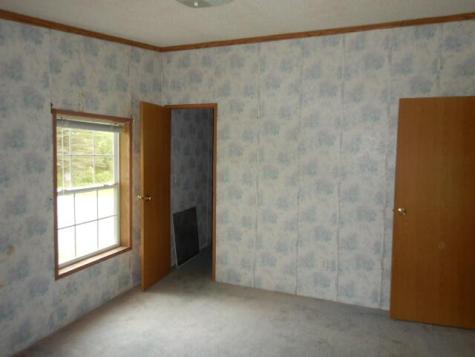 10 Heart Road Sebago ME 04029