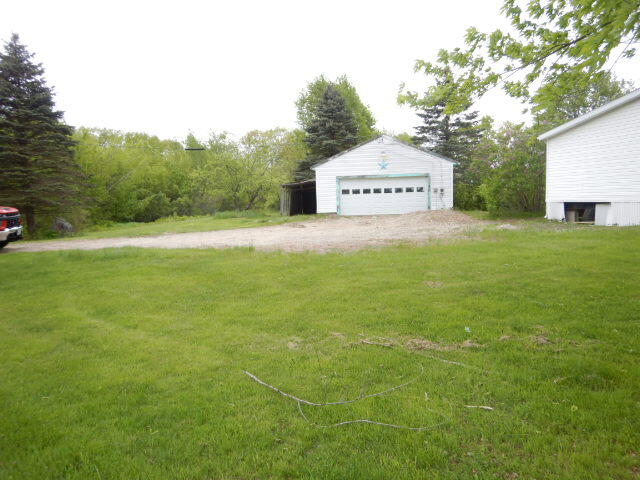 10 Heart Road Sebago ME 04029