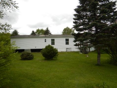 10 Heart Road Sebago ME 04029