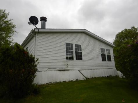 10 Heart Road Sebago ME 04029