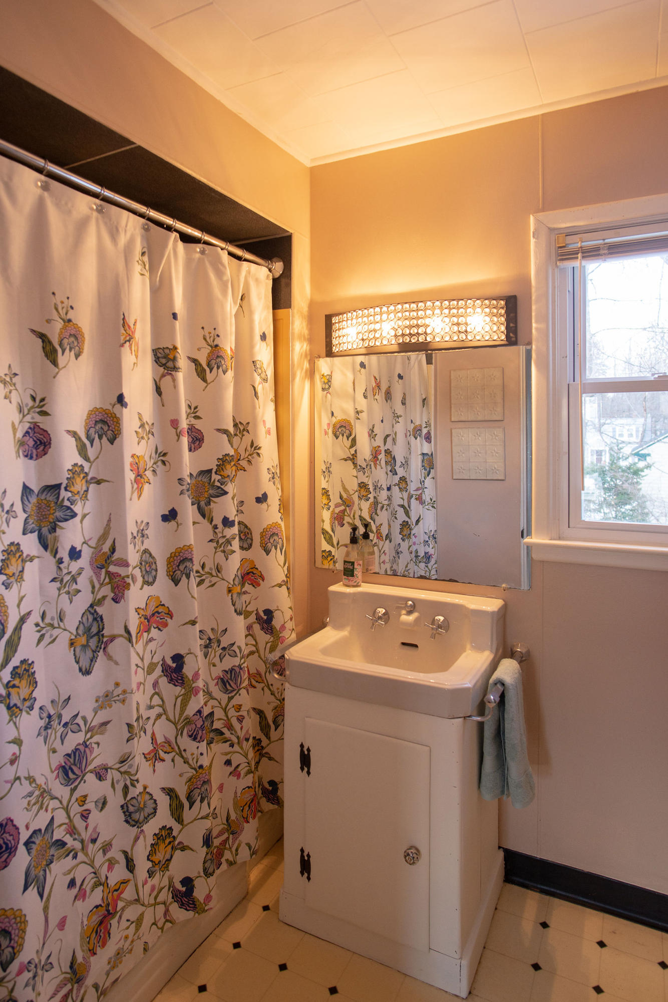 24 Caron Lane Auburn ME 04210