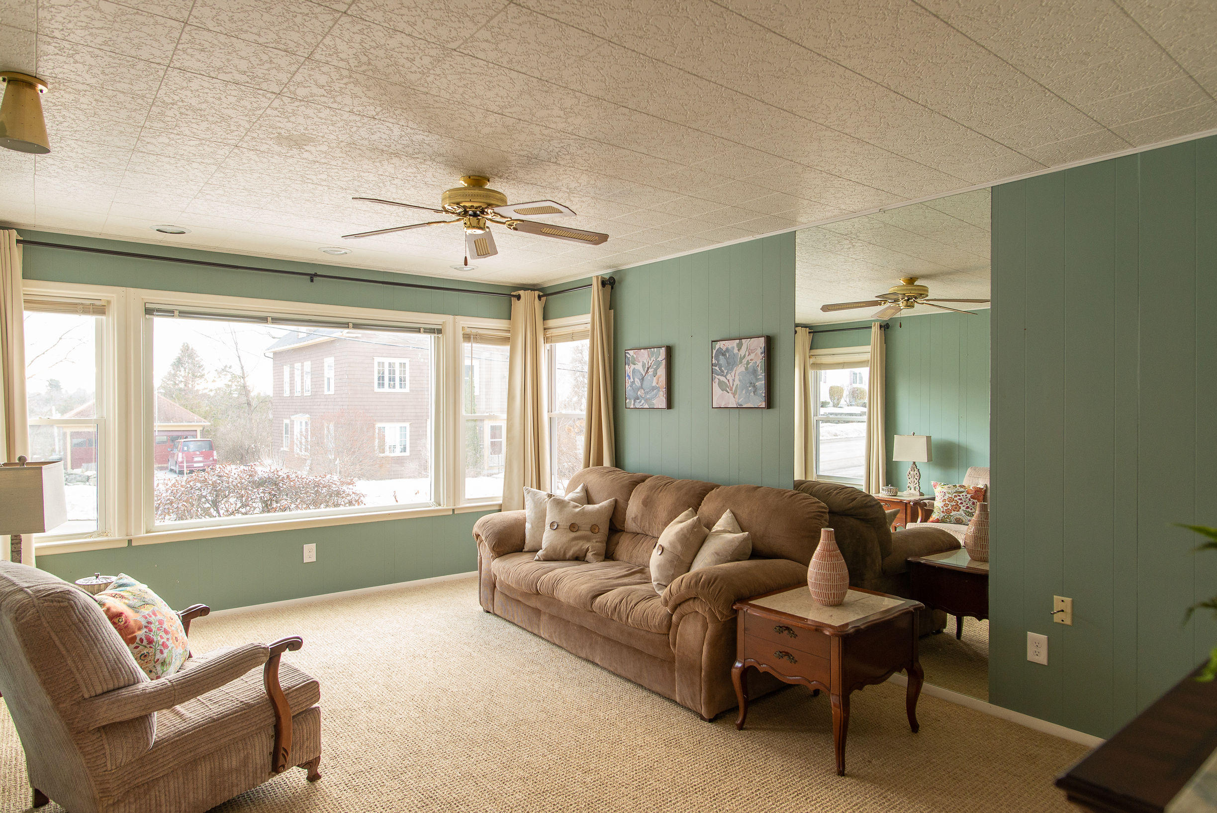 24 Caron Lane Auburn ME 04210