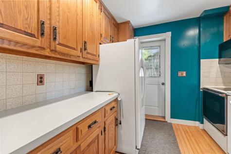 517 River Road Hollis ME 04042