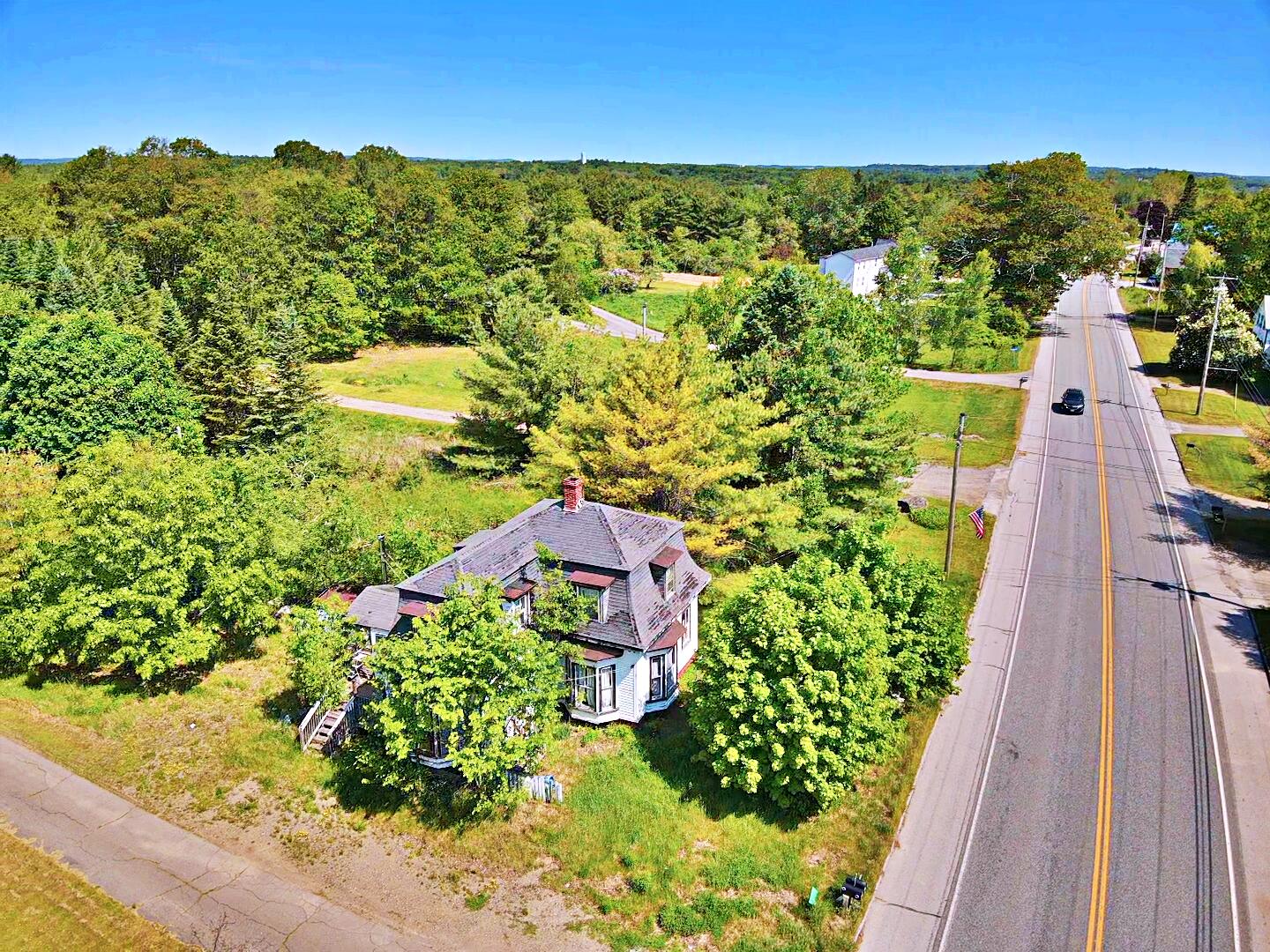 373 River Road Orrington, ME