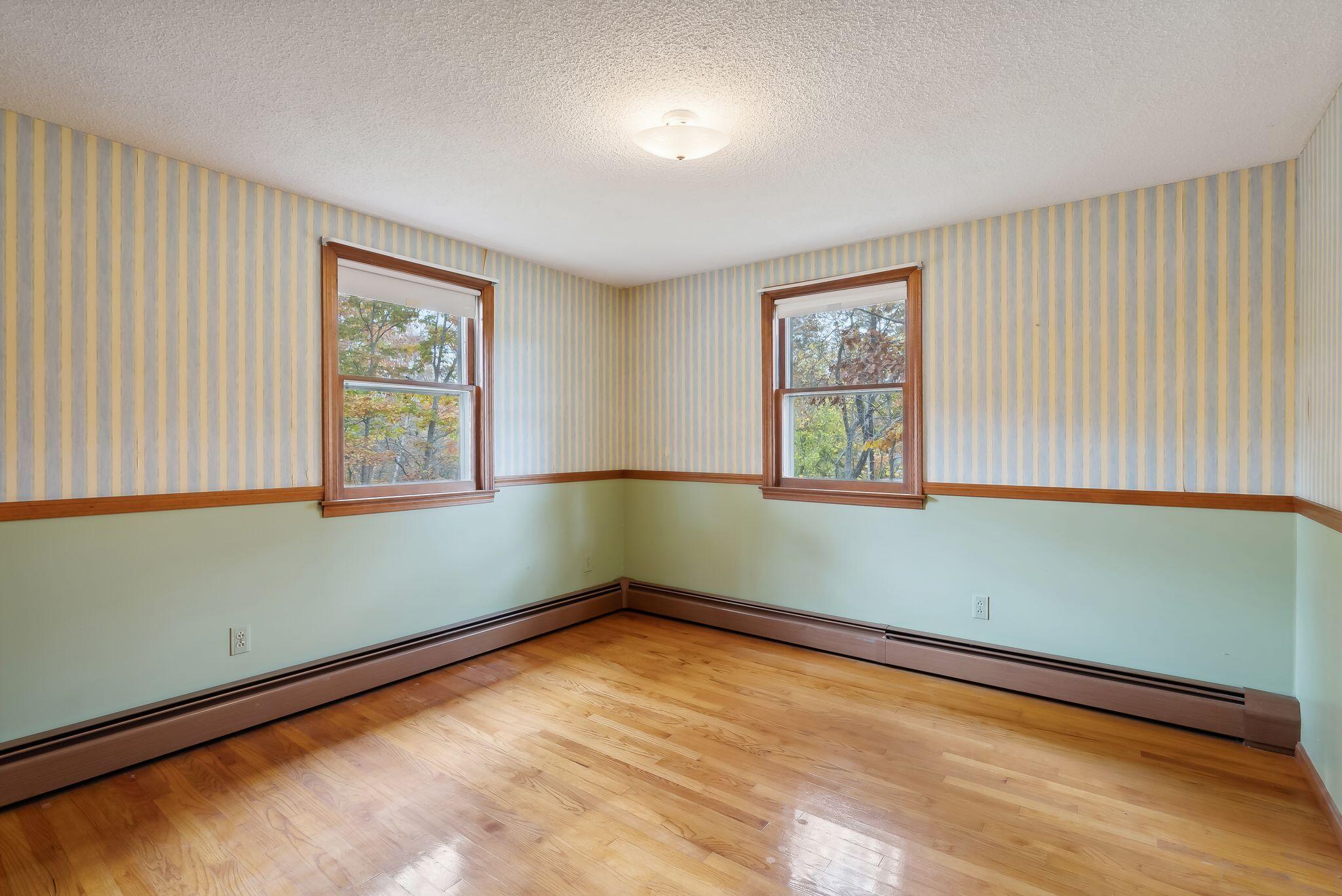 7 Gladys Road Cape Elizabeth ME 04107