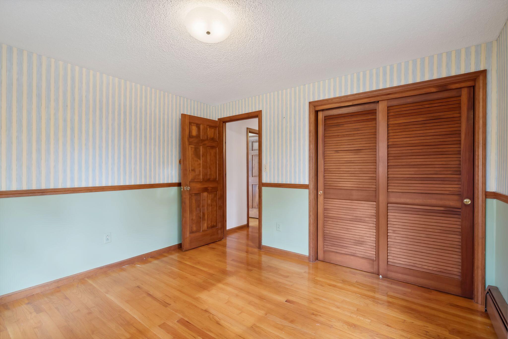 7 Gladys Road Cape Elizabeth ME 04107