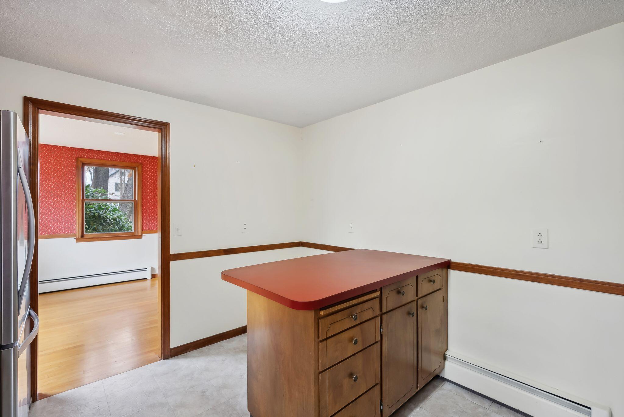 7 Gladys Road Cape Elizabeth ME 04107