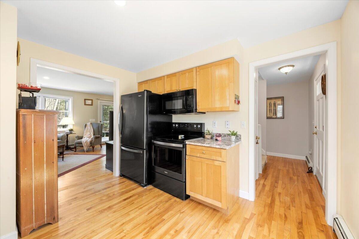 104 Winnocks Neck Road Scarborough ME 04074
