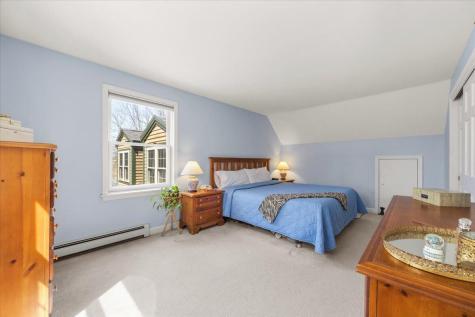 104 Winnocks Neck Road Scarborough ME 04074