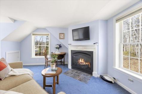 104 Winnocks Neck Road Scarborough ME 04074