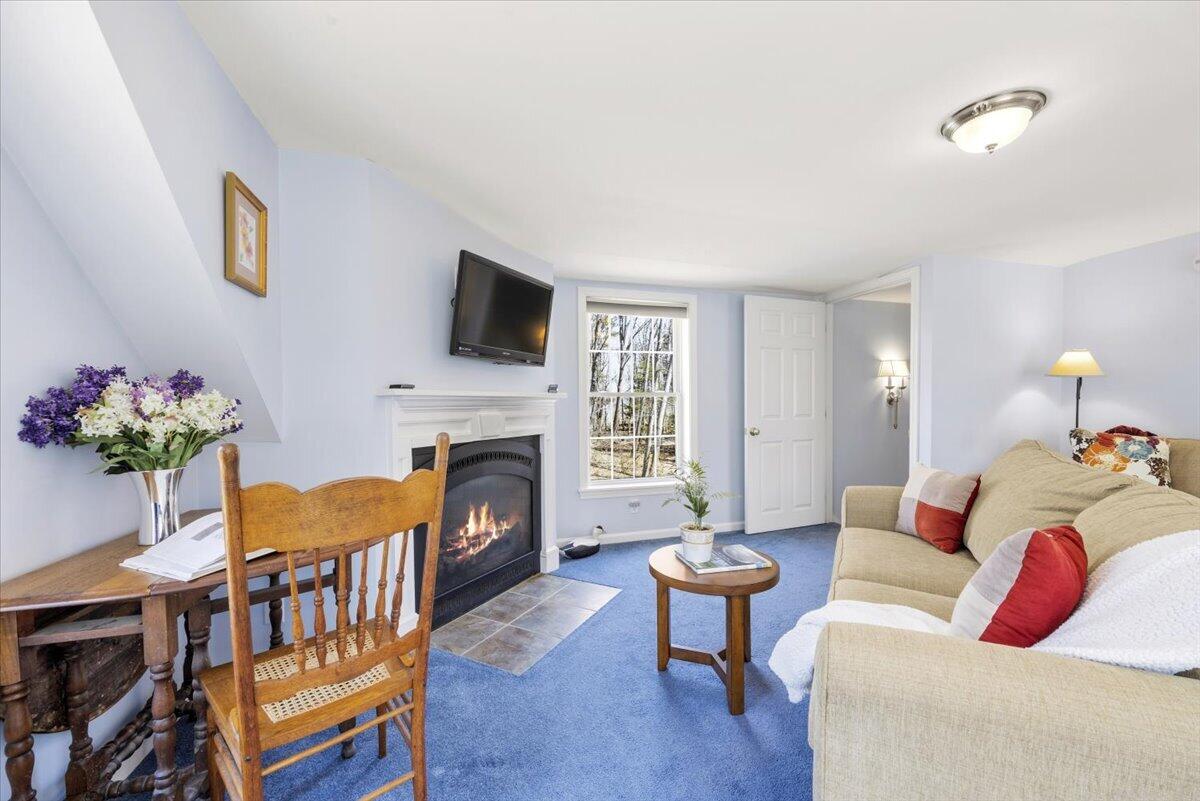 104 Winnocks Neck Road Scarborough ME 04074