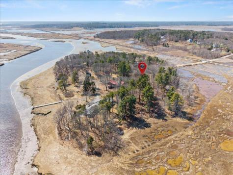 104 Winnocks Neck Road Scarborough ME 04074