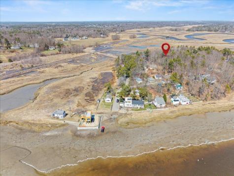 104 Winnocks Neck Road Scarborough ME 04074