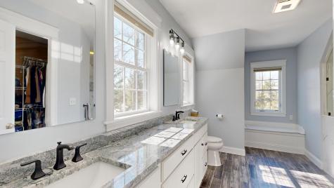 59 Waters Edge Drive Lewiston ME 04240