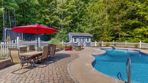 59 Waters Edge Drive Lewiston ME 04240