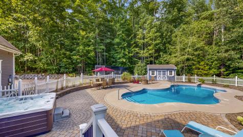 59 Waters Edge Drive Lewiston ME 04240