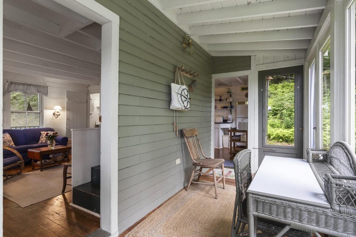 5 Massachusetts Avenue Boothbay ME 04544